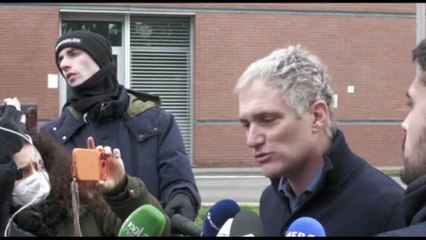 Crans-Montana, il padre di un italiano ferito: "Sta male, ma è vivo"