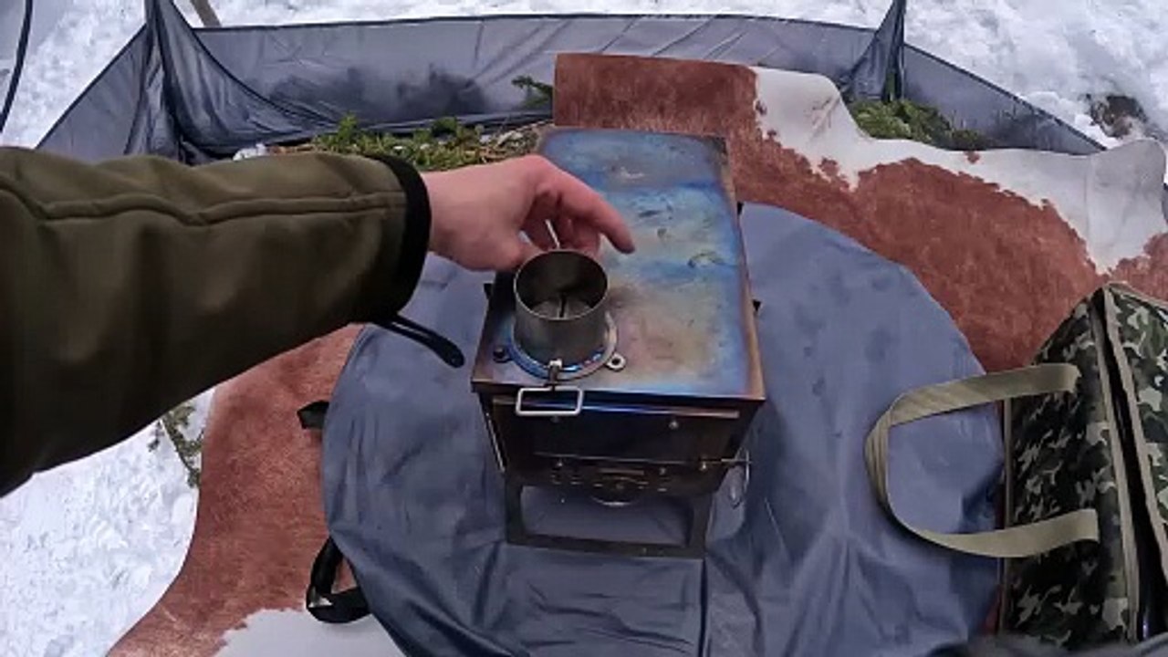 Transparent_Hot_Tent_Camping_in_Deep_Snow_Solo_Bushcraft_720p60