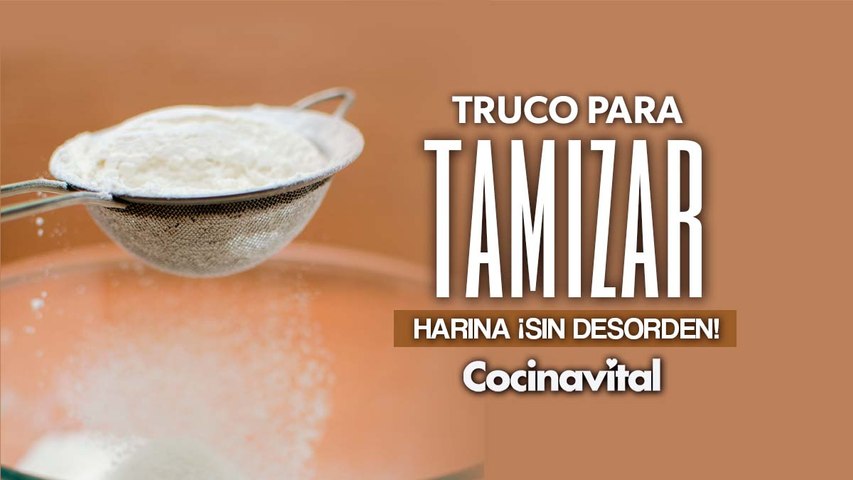 Truco efectivo para tamizar harina fácilmente