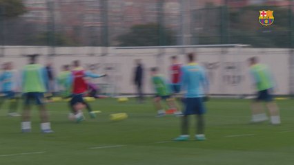 Entrenamiento Barça previo al derbi catalán