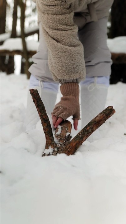 Hangers made of twigs #shorts