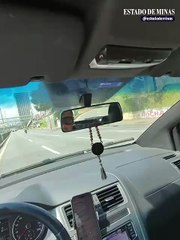 Homem é flagrado queimando fios de cobre em estação de ônibus