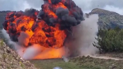 '불법 금 채굴' 페루 광산 폭력 사태..."10여 명 사망·실종" / YTN