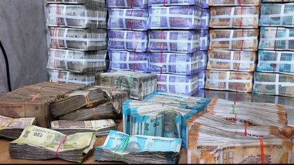 साईं बाबा के दरबार में दान की बरसात, सोना-चांदी से लेकर 26 देशों की विदेशी मुद्रा तक चढ़ी