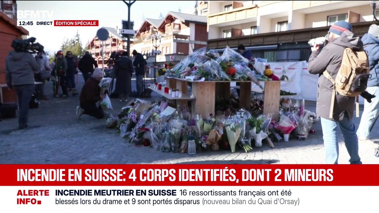 "Ça aurait pu être n'importe qui": l'émotion des familles qui viennent se recueillir devant le bar incendié à Crans-Montana