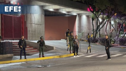 Militares custodian inmediaciones del palacio presidencial de Miraflores