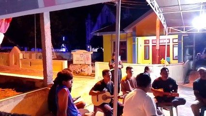 Warga Lelewi Rayakan Tahun Baru dengan Musik Yanger