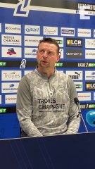 L'entraîneur de l'Estac Stéphane Dumont avant le choc contre le Red Star
