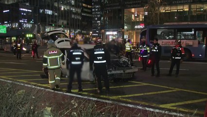 경찰 "종각역 추돌 택시기사 체포...약물 간이검사 양성" / YTN