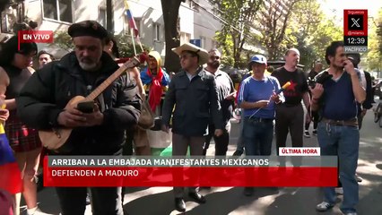 Enfrentamiento entre manifestantes frente a embajada de Venezuela en México