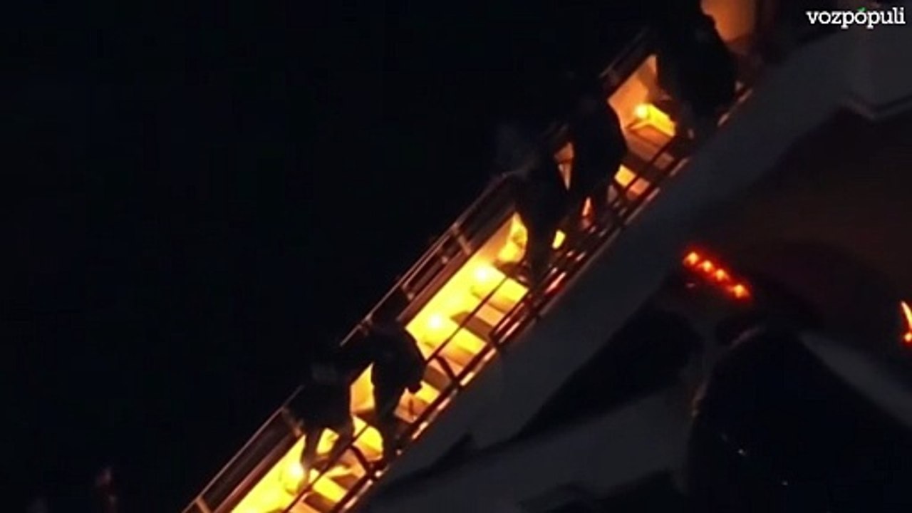 El momento en el que MADURO ESPOSADO baja del avión en NUEVA YORK