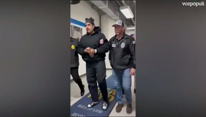 La imagen de MADURO llegando a la DEA y diciendo happy new year