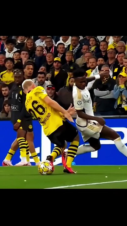 ​😱 Even Pros Were Shocked! Iconic Player Reactions to Legendary Dribbles!