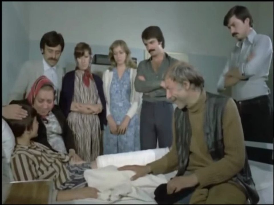 Aile Şerefi 1976 Türk Film