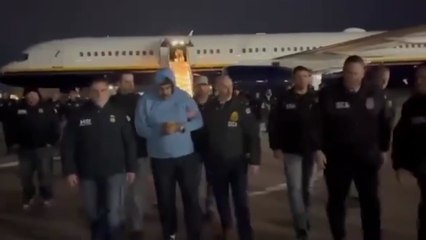 Shocking Video Shows Maduro Escorted by U.S. Agents on New York Tarmac