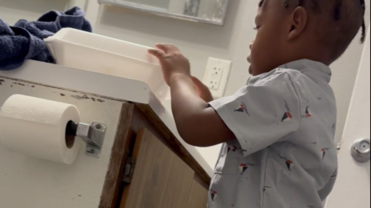 Mom’s calm approach fails as son ignores her until she switches to a louder strategy