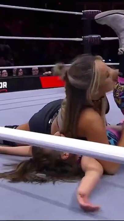 Happy Monday Everyone! Here’s another throwback to Anna Jay in Ring of Honor last year 🏻#anna