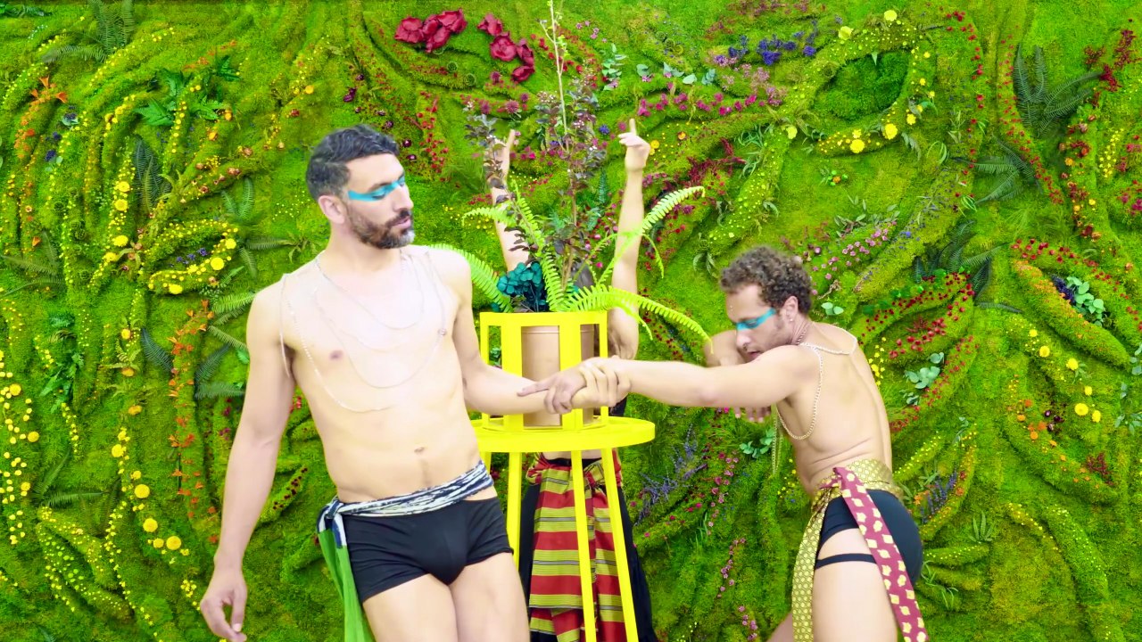 BIONIC MORPHIC DANCE