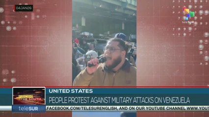 United States: People protest against military attacks on Venezuela