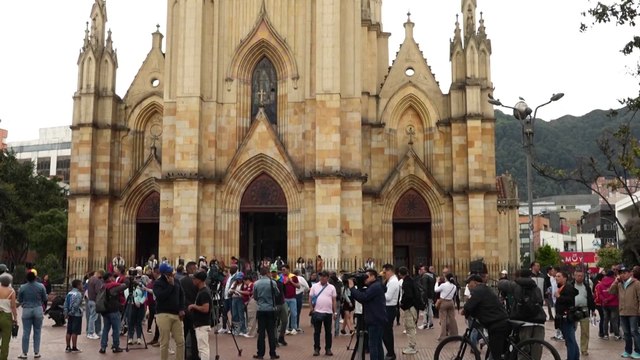Emoción y esperanza en Bogotá: venezolanos llaman a la acción tras detención de Maduro