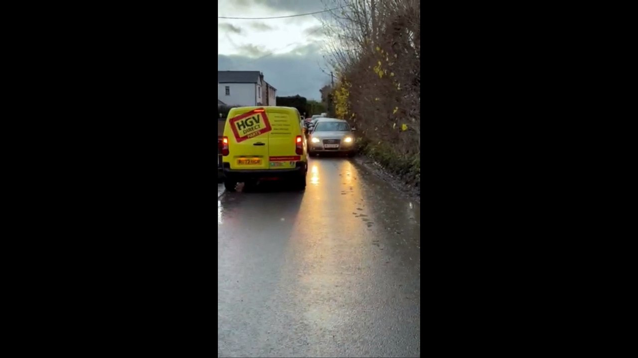 Absolute 'gridlock' on Pump Lane in Rainham