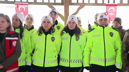 Şehit polis memuru Fethi Sekin için kabri başında anma