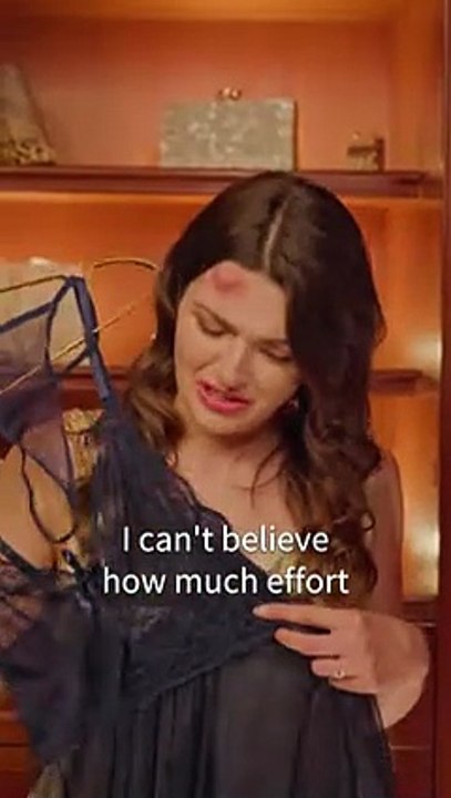 After a car accident, Alice loses her memory�and forgets the betrayal that destroyed her marriage