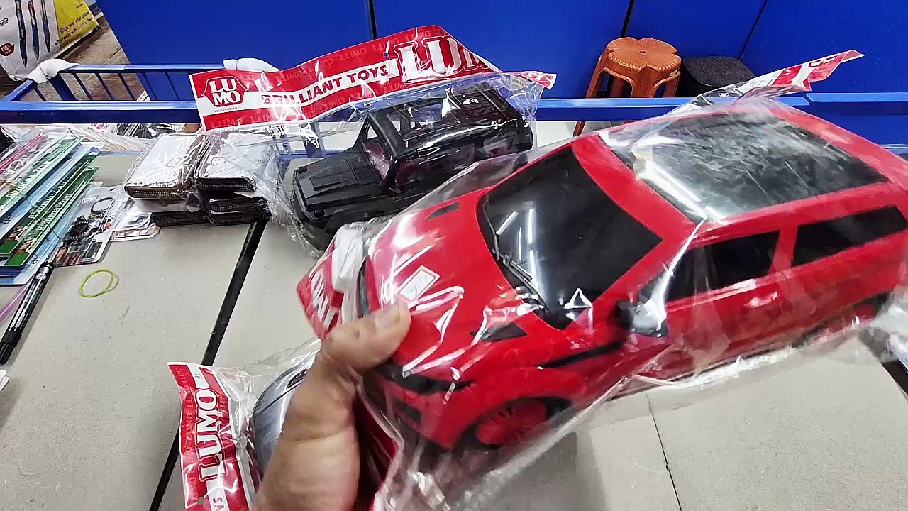 Toy Car Inspired by Land Rover Range Rover Evoque | Unboxing & Review