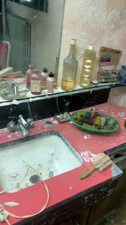 Hair salon abandoned for half a century 😧🔦