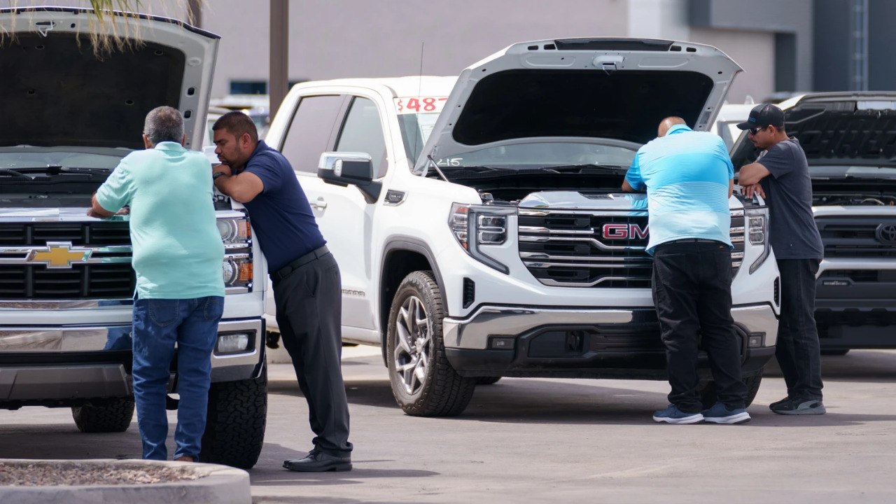 $5B Tariff Bill Forces GM Out of Mexico—Car Prices Set to Rise Nationwide