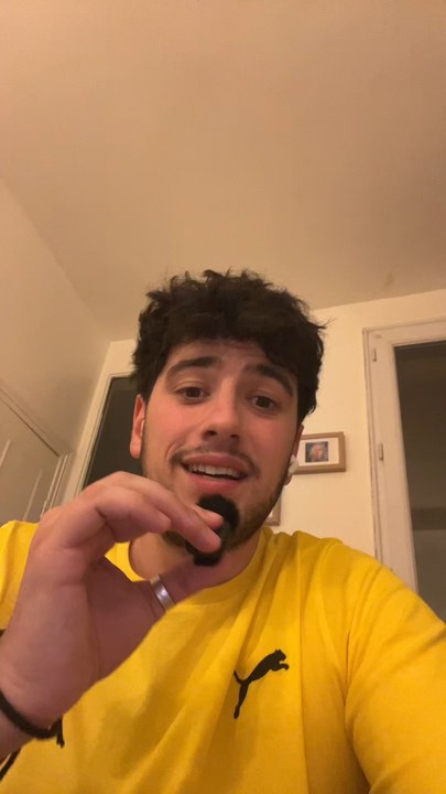 Course au titre en Premier LeagueArsenal frappe fort ce week-end et garde la tête Man City assure mais laisse encore des pointsL’écart se maintient entre Arsenal et Manchester CityLa bataille est lancé et rien n’est joué Qui sera champion selon toi ?