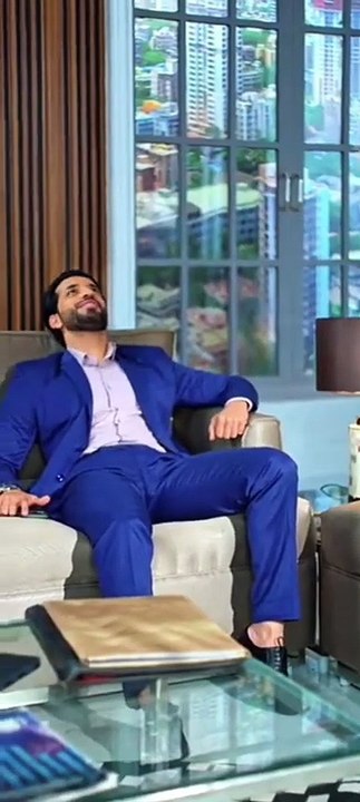 CEO Ka Secret Ishq Me billionaire