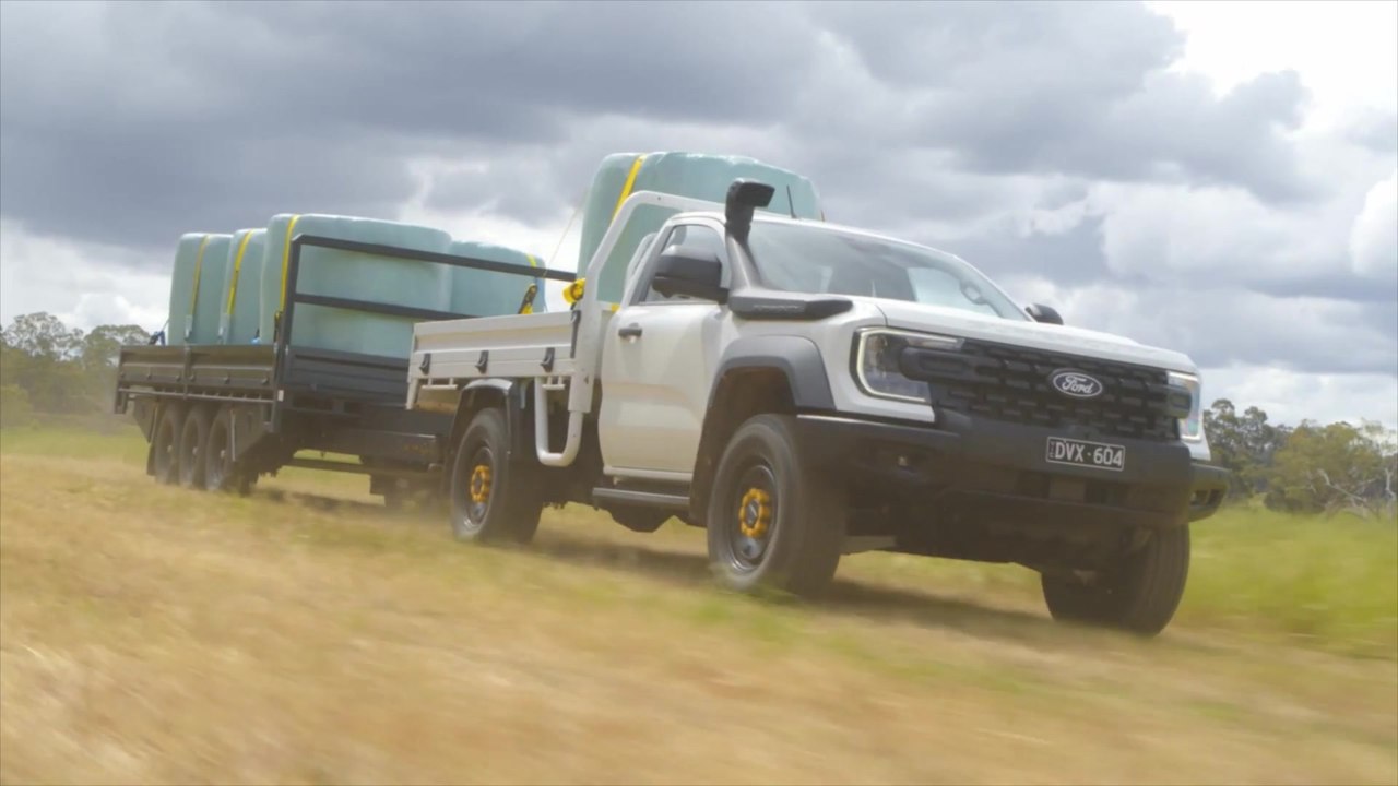 Ford Ranger Super Duty - Single Cab in Arctic White - Driving and Towing