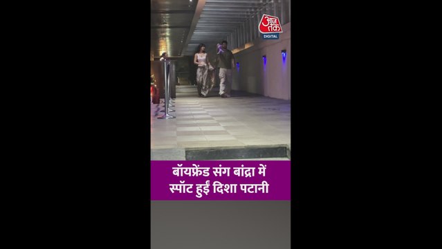 बांद्रा में स्पॉट हुईं दिशा पाटनी