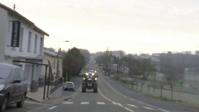 Des agriculteurs en route vers la capitale malgré l’interdiction des convois de tracteurs