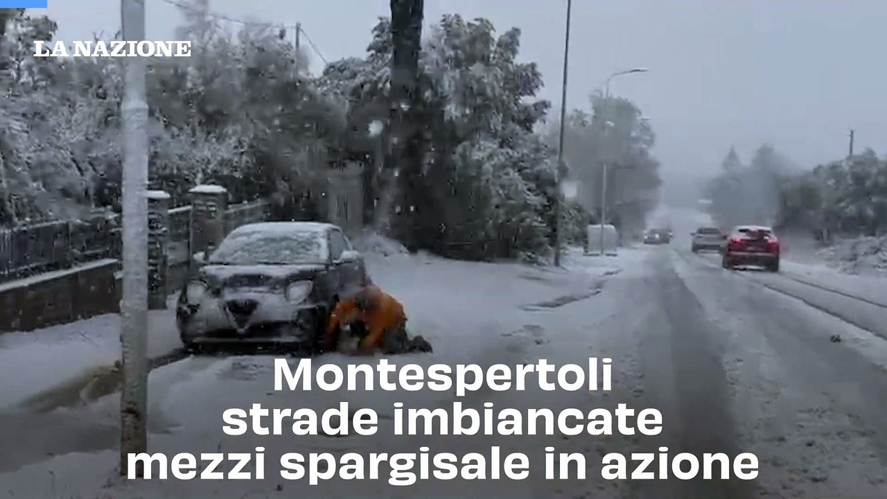 Montespertoli strade imbiancate mezzi spargisale in azione