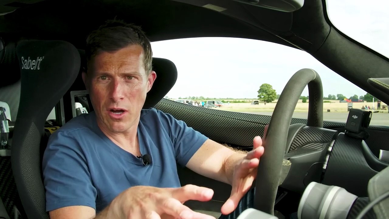 F1 Car vs World's FASTEST Hypercars DRAG RACE