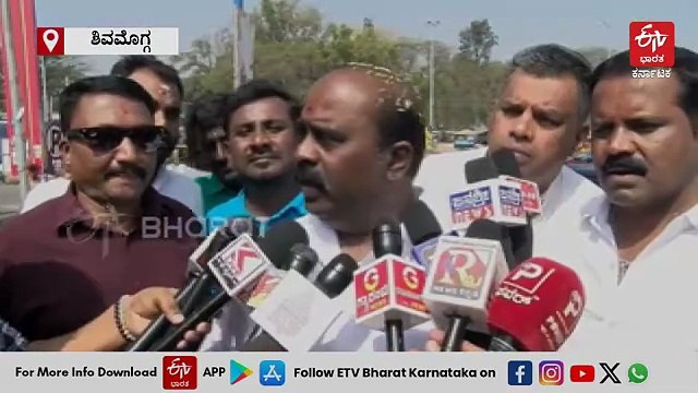 ಅರಸು ದಾಖಲೆ ಸರಿಗಟ್ಟಿದ ಸಿದ್ದರಾಮಯ್ಯ: ಶಿವಮೊಗ್ಗದಲ್ಲಿ ನಾಟಿಕೋಳಿ ಬಿರಿಯಾನಿ, ಮೈಸೂರು, ದಾವಣಗೆರೆಯಲ್ಲಿ ಸಿಹಿ ಸಂಚಿ ಸಂಭ್ರಮಿಸಿದ ಅಭಿಮಾನಿಗಳು