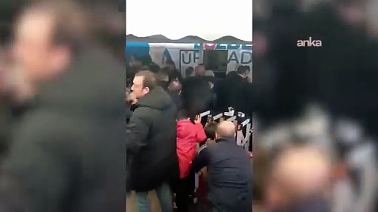 Bursa Büyükşehir Belediye BaşkanıMustafa Bozbey'e saldırı girişimi!