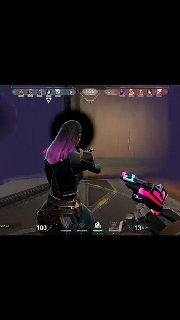 ⁣valorant pistaol 1 v 2