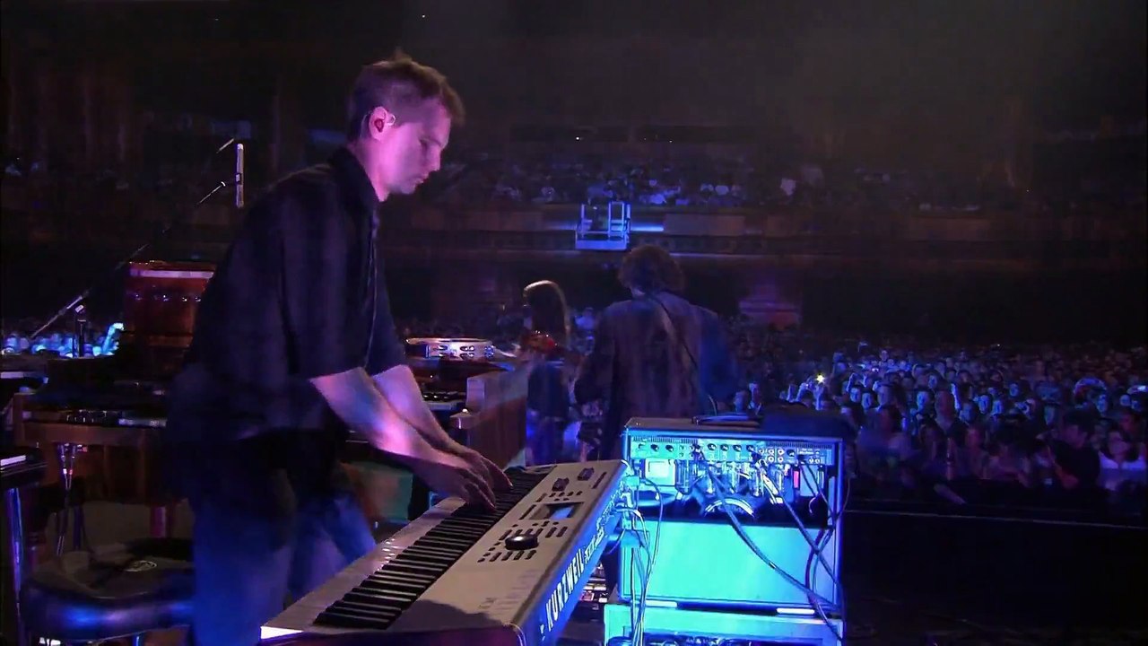 Woman Down - Alanis Morissette (live)