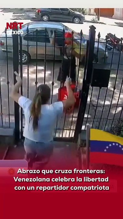 ❤️ Un momento lleno de emoción se vivió en Córdoba, Argentina, cuando una venezolana pidió comida a domicilio y descubrió que el repartidor también era de Venezuela. Sin pensarlo dos veces, lo abrazó y juntos celebraron la libertad de su país.