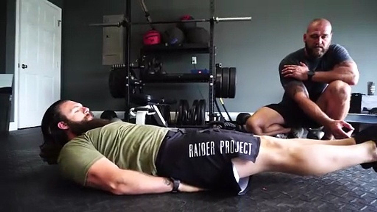 USMC PREP HOW TO DO FLUTTER KICKS  Nick Koumalatsos_Clip