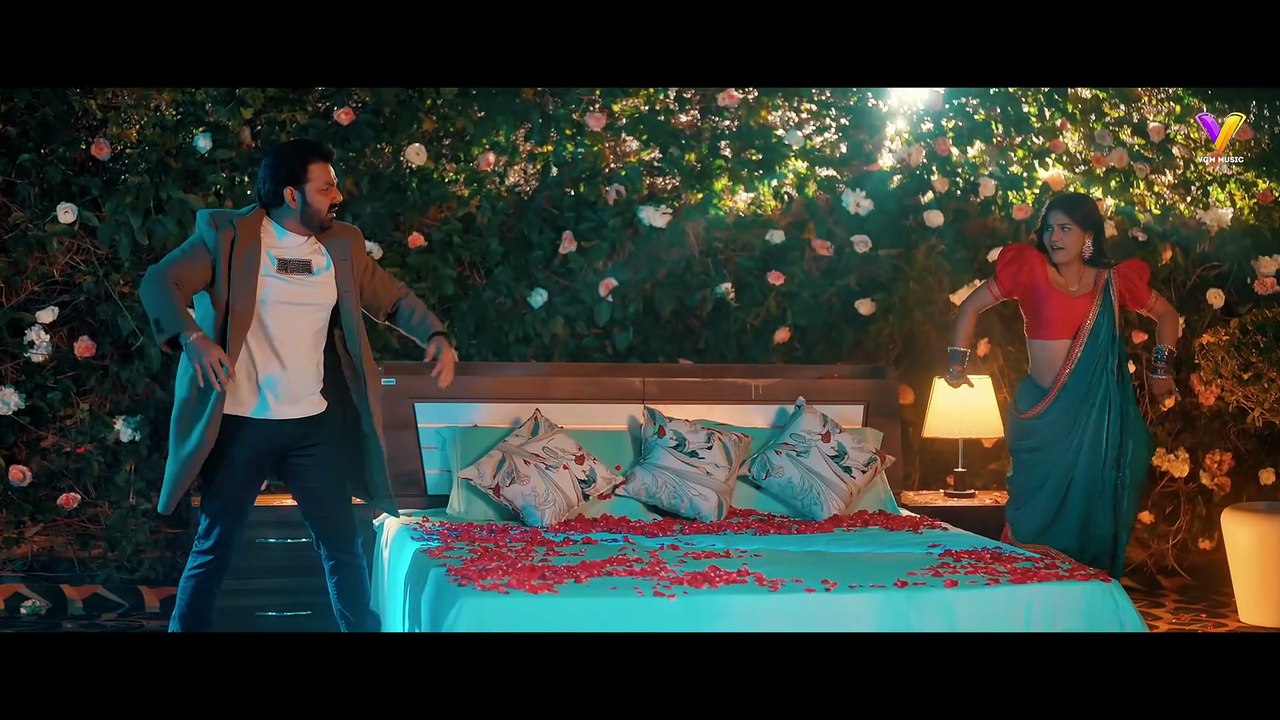 VIDEO _ बेडरूम में र ज  _  Pawan Singh _ Bedroom Me Raja _  Shilpi Raj _ New Bhojpuri Song 2026