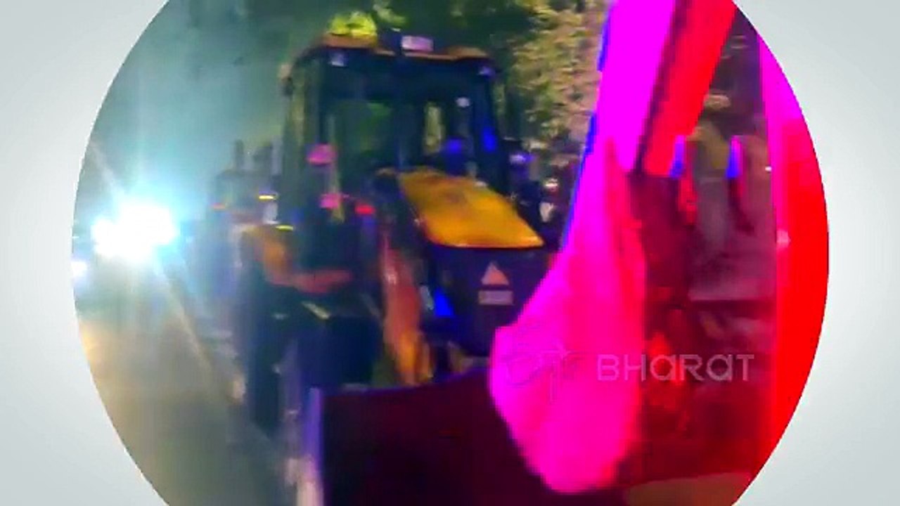 Five Cops Injured As Late-Night MCD Demolition Drive Near Faiz-e-Elahi Mosque In Delhi Turns Violent