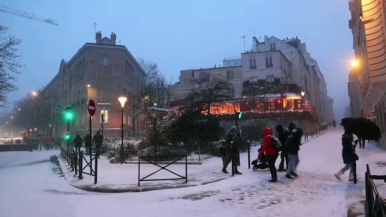 Atascos de hasta 1.600 km en Francia por la nieve