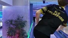 Ces 4 lancers totalement FOUS du triple champion de France de bowling 🤯🤯