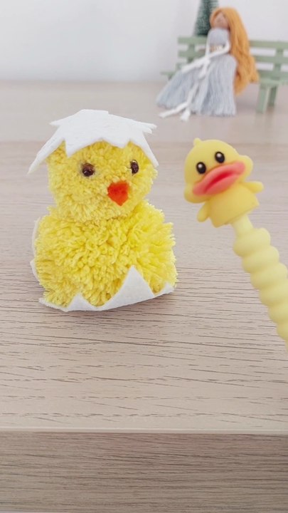 🐣 Cute and Funny Yarn Chick  #yarncraft #chicks #yellow