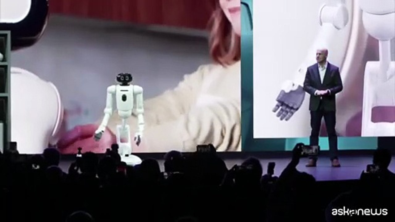 LG presenta il robot domestico che cucina e lava al Ces di Las Vegas
