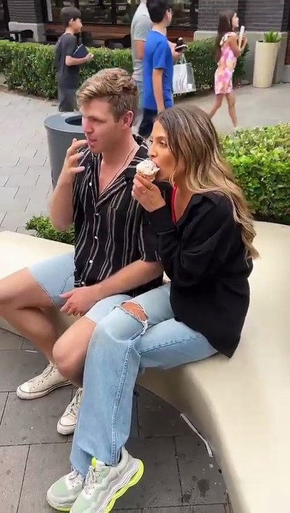 The sweetest surprise proposal, he hid the ring in ice cream 🍨💍